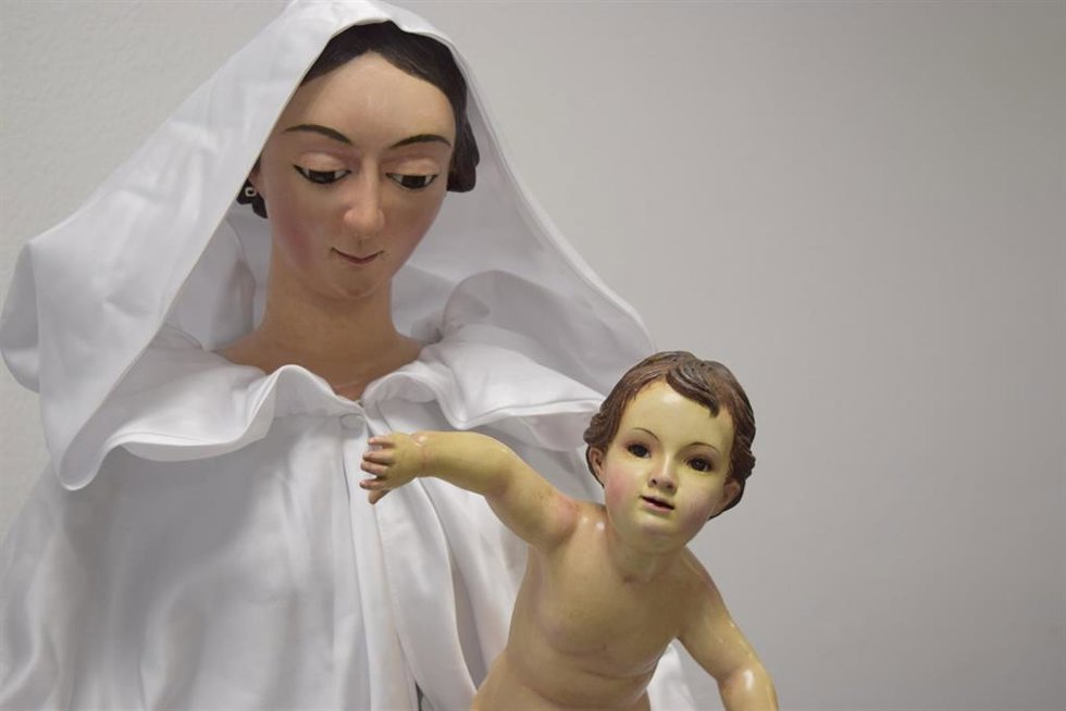 Imagen de la Virgen de la Piedad de Almendralejo