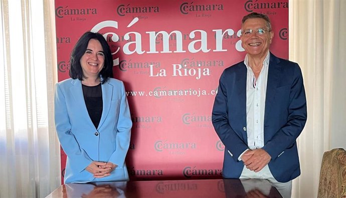 La Cámara de Comercio de La Rioja aborda el relevo en su Secretaría General tras la jubilación de Florencio Nicolás