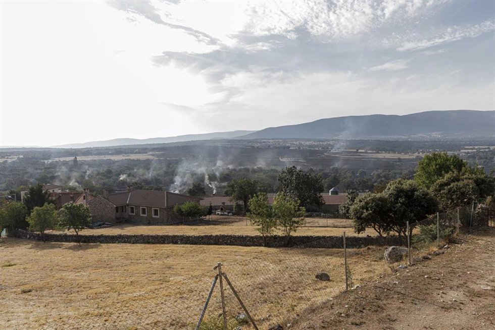 Vista del incendio desde la Iglesia de Santa María de la Cuesta, el pasado 21 de julio.