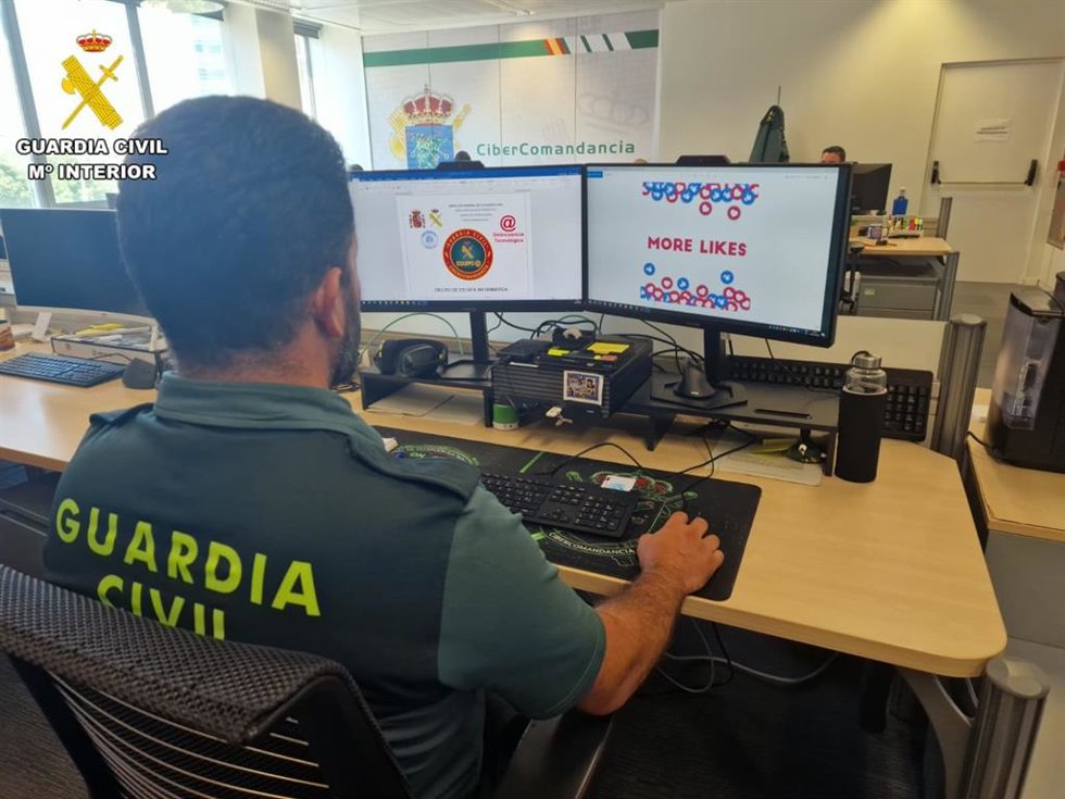 Un agente de la Guardia Civil.