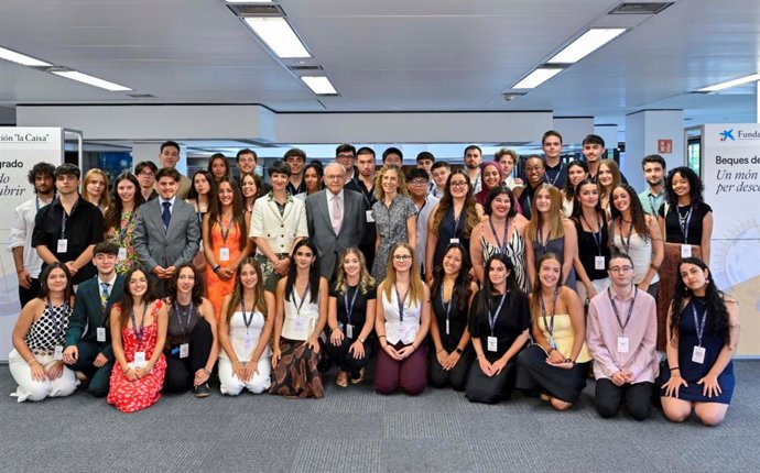 El programa de becas de grado de Fundación La Caixa ayuda a 315 estudiantes en 6 años