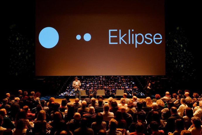 Una de las sesiones sobre el eclipse celebrada en los últimos meses.