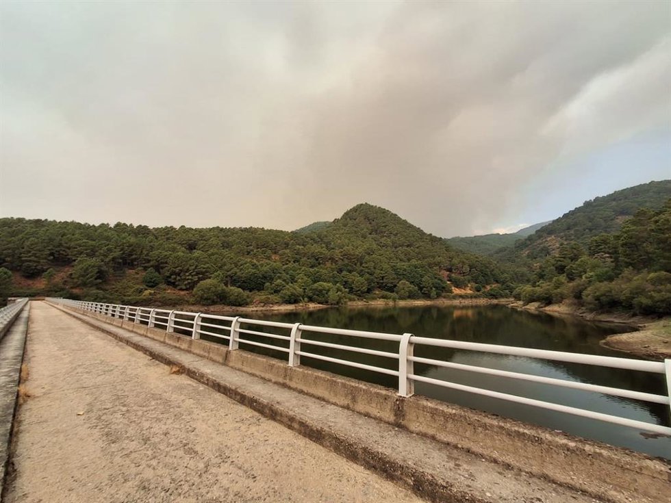 Presa de El Pajarero (Ávila).