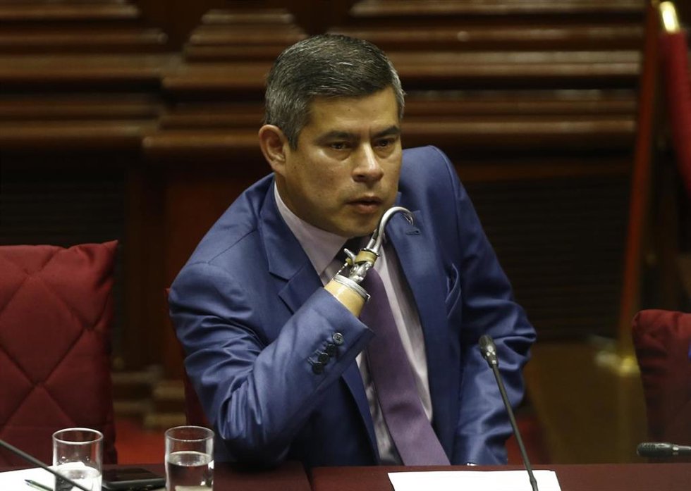 Archivo - Luis Galarreta, primer ministro de Perú.