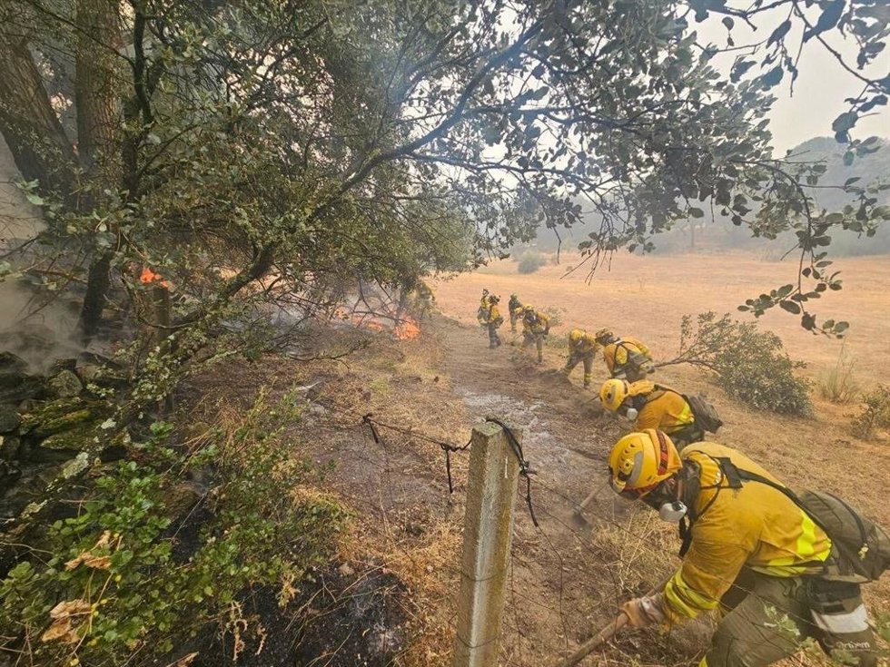 La Región moviliza medios del Plan Infomur para apoyar la extinción de los incendios de Madrid, Ávila y Toledo