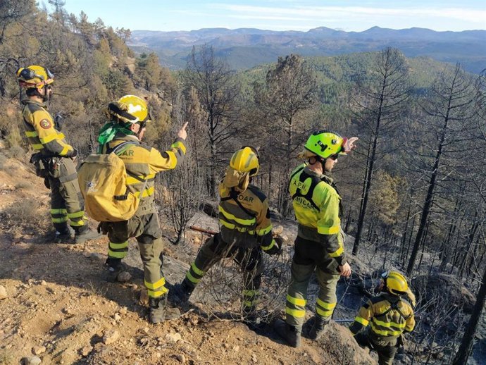 Archivo - Efectivos del Operativo de Prevención y Extinción de Incendios de Aragón (INFOAR).