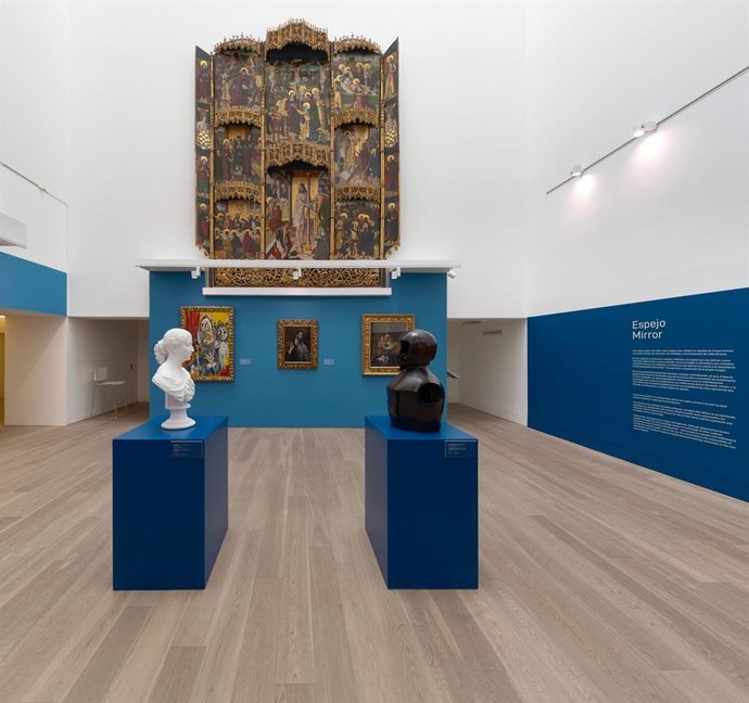 Archivo - Parte de la exposición 'Intercambios' del Museo de Bellas Artes de Asturias.
