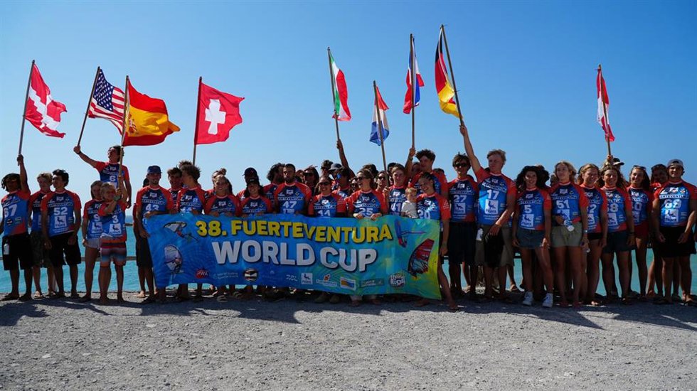 Participantes en la 38ª edición del Campeonato del Mundo de Fuerteventura en la modalidad de Wingfoil