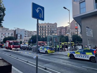 Incendi en la catenària de la L1 de Metre de Barcelona