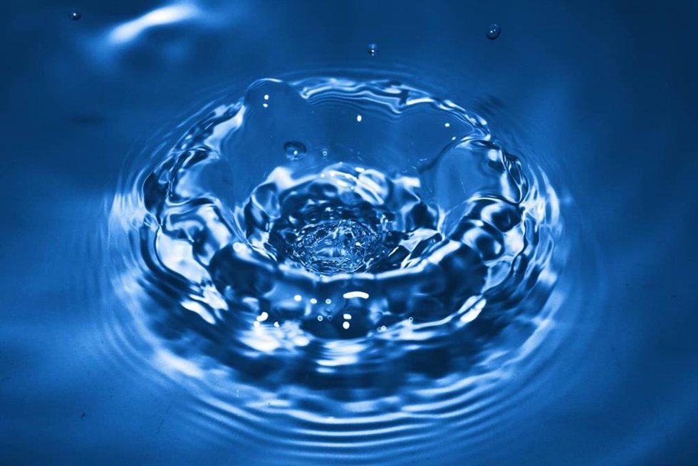 Archivo - Gota de agua. Imagen de archivo. 