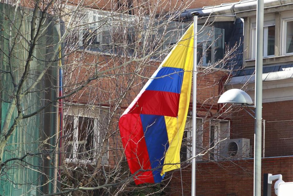 Archivo - Bandera de Colombia en una imagen de archivo