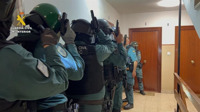 Cae una red que blanqueó más de cuatro millones de euros procedentes de estafas enviando el dinero a Nigeria