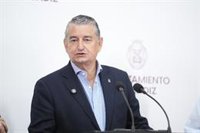 Sanz critica que PSOE-A pretenda "sacar rédito o buscar polémica" sobre decisiones de técnicos ante el incendio
