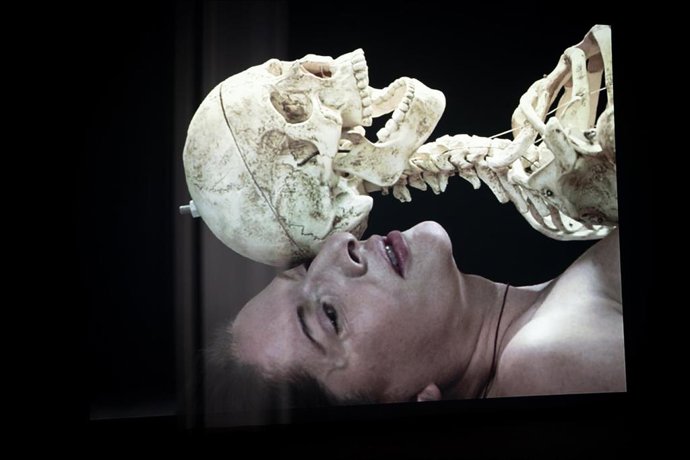 El Mucac La Coracha presenta la videcreación 'Self Portrait' de Marina Abramovic