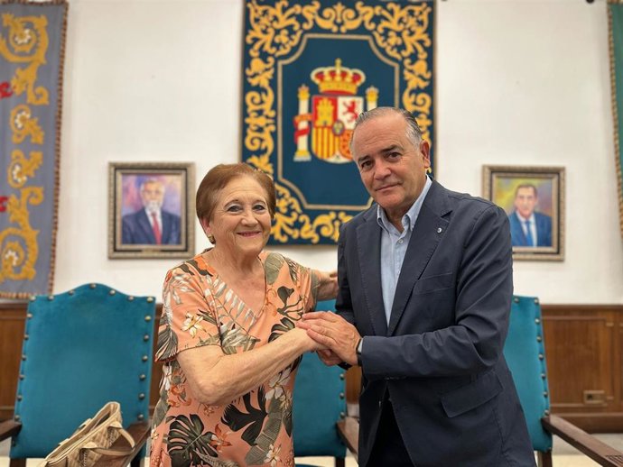 Gregorio Cumple Su Compromiso Y Adquiere 'La Purísima' Para Centro De Interpretación De La Cerámica