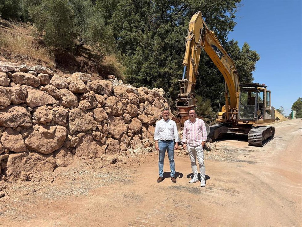 Visita a las obras en la JA-9106