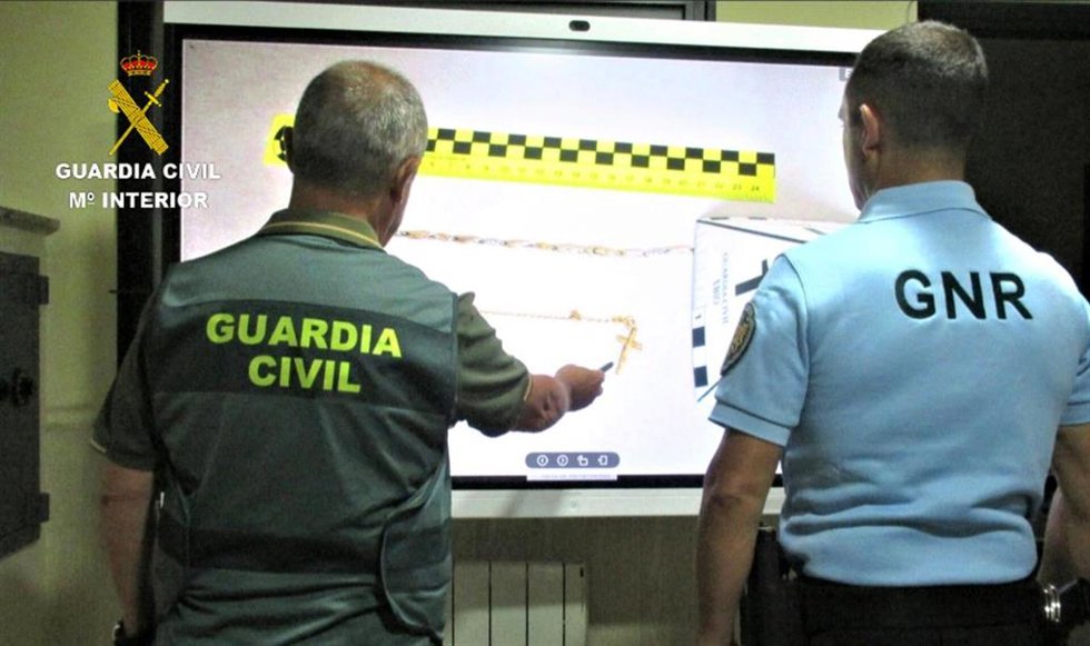 La Guardia Civil trabajando