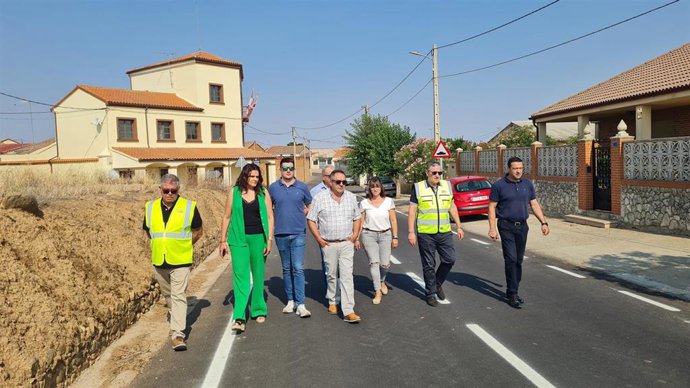 Visita a la carretera que une Cerecinos con Aspariegos.