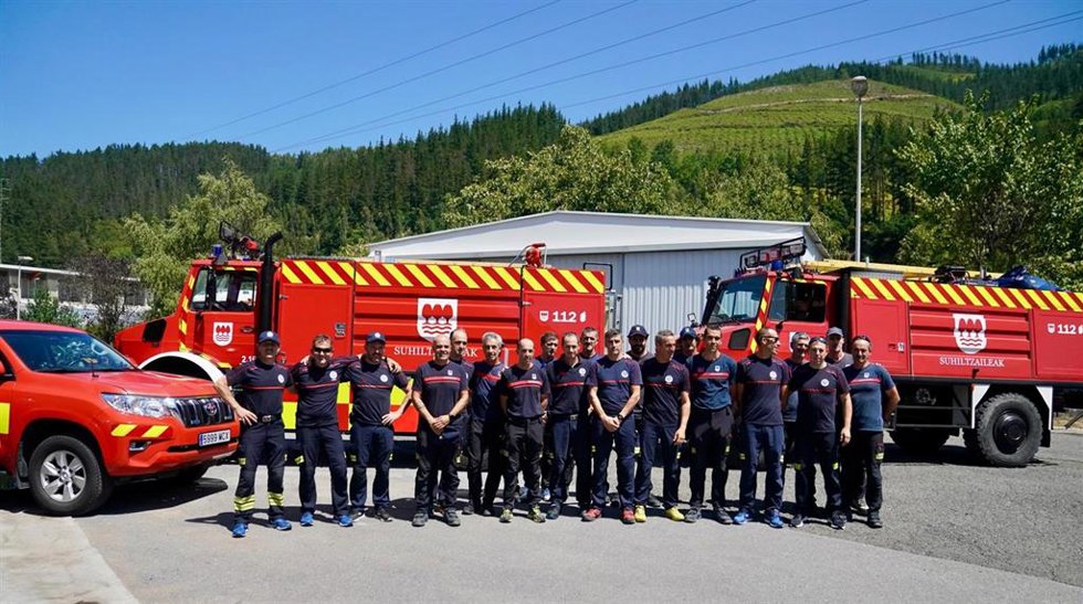 Gipuzkoa envía 11 efectivos y medios para colaborar en la extinción de los incendios de Madrid, Ávila y Toledo