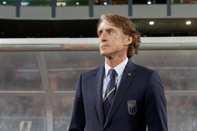 Archivo - El técnico Roberto Mancin, en un partido de su última etapa como seleccionador de Italia.