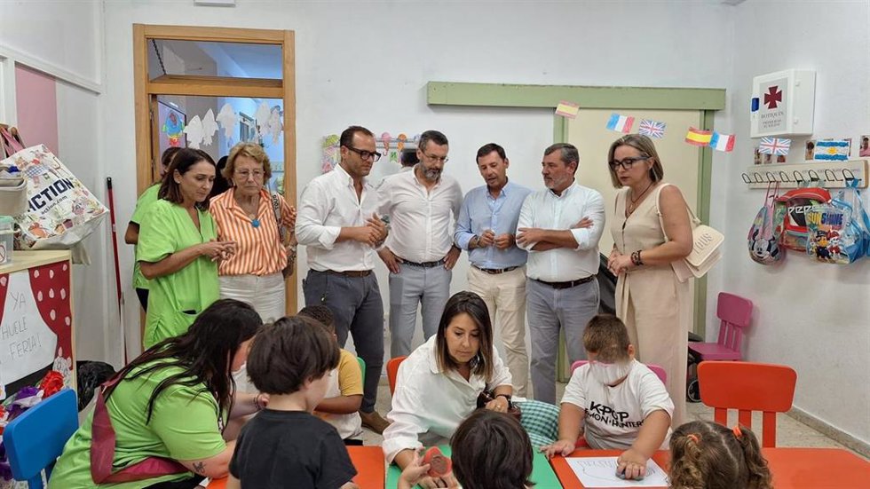 Javier Ros, Alfonso Candón y Juan Franco en una de las Escuelas de Verano de la Junta en La Línea.