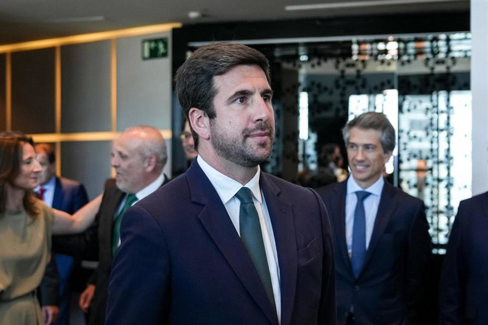 Archivo - El presidente ejecutivo de Grupo Cox, Enrique Riquelme