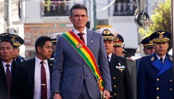 Política