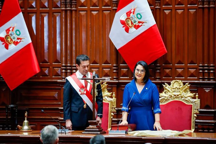 Perú.- Presidenta Keiko Fujimori: recibimos un Estado debilitado por improvisación y corrupción
