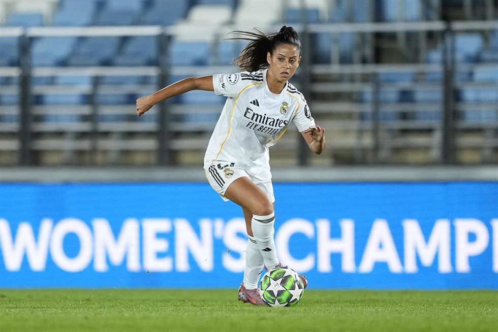 Archivo - Noemi Bejarano, durante un partido.