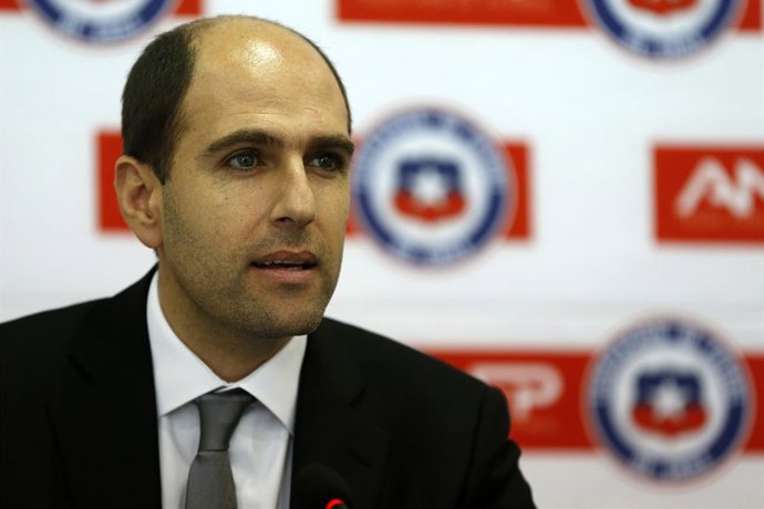 Conferencia de Prensa de Sergio jadue. El presidente de la ANFP, Sergio Jadue, anuncia una serie de medidas para combatir la violencia en los estadios durante una conferencia de prensa en la sede del fútbol profesional en Santiago,