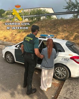 Imagen de la mujer detenida por el uso fraudulento de una tarjeta de débito