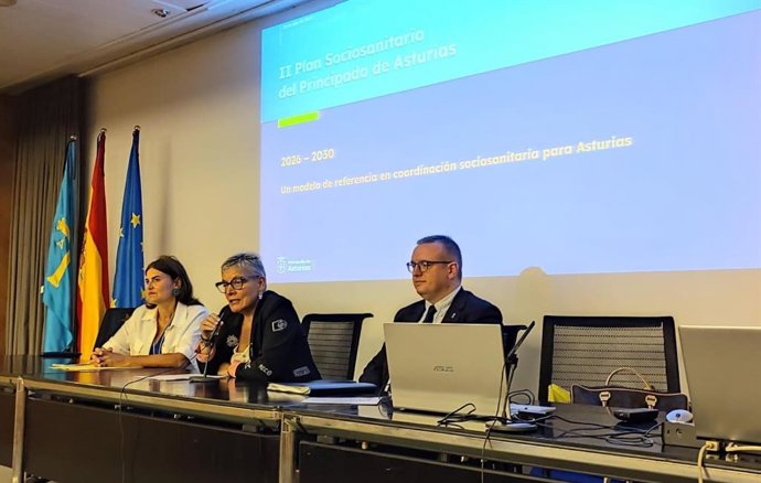 La consejera de Salud, Concepción Saavedra, presenta el II Plan Sociosanitario del Principado de Asturias