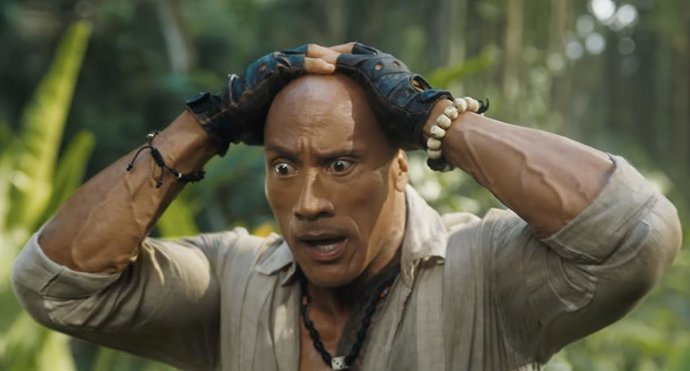 El juego salta a la realidad en el caótico caótico tráiler de Jumanji: Mundo abierto, con Dwayne Johnson en modo demo