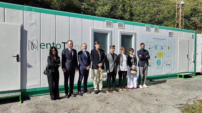 Foto de archivo de la presentación de la empresa Entomo Norte, primera compañía instaladas en el Centro de Innovación Carrio.