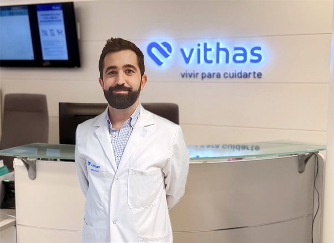 José Manuel Arias, oftalmólogo del Hospital Vithas Málaga especializado en retina.