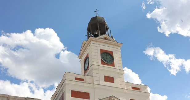Más Madrid y PSOE piden explicaciones a la Comunidad por adquirir un ático en Chamberí para "uso personal" de Ayuso
