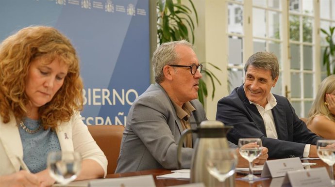 Reunión del delegado y subdelegados del Gobierno en Andalucía con responsables del Ministerio de Política Territorial.