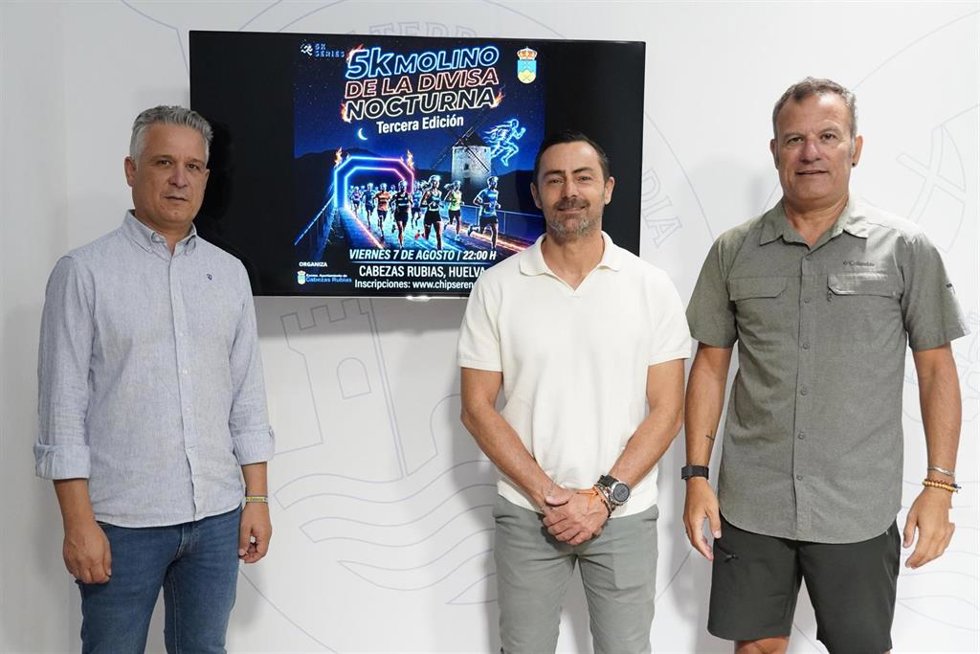Presentación en la Diputación de la 5K Molino de la Divisa Nocturna de Cabezas Rubias.