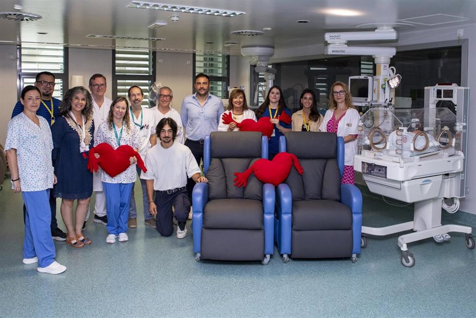 Sillones ergonómicos cedidos a la UCI Pediátrica del Hospital de Son Espases.