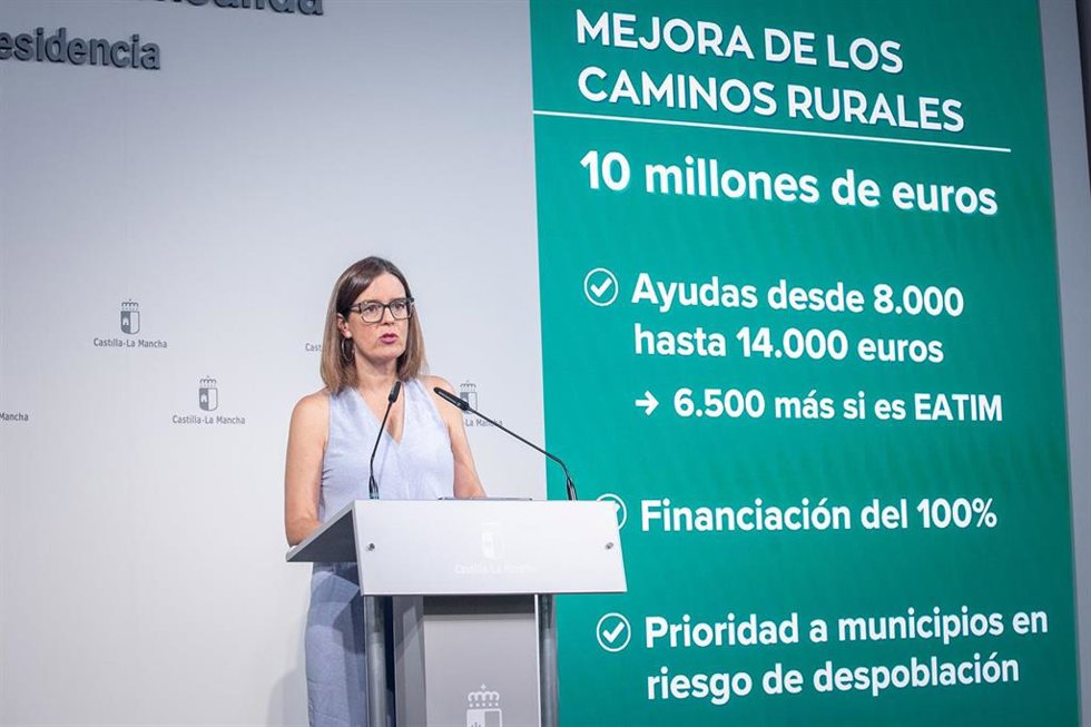 La portavoz del Gobierno de C-LM, Esther Padilla.