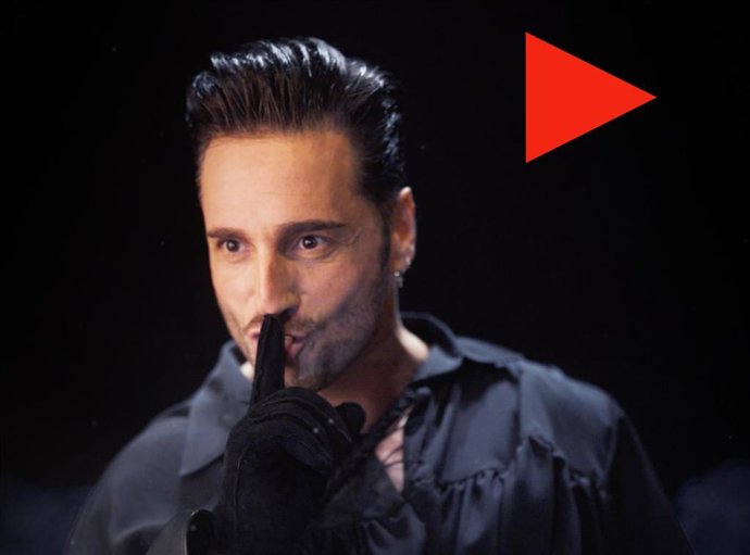Archivo - David Bustamante en un vídeo promocional de 'El Zorro, el Musical'.