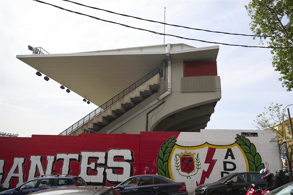 Archivo - Fachada del estadio de fútbol de Vallecas, dónde suele jugar el Rayo Vallecano, a 23 de abril de 2026, en Madrid (España).