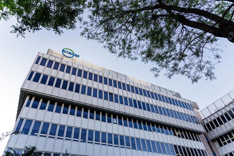 Archivo - El edifcio de la sede de Enagás, a 25 de abril de 2023, en Madrid