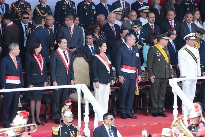 Perú.- Presidente del Congreso Miguel Torres asistió a Gran Parada y Desfile Cívico Militar 2026
