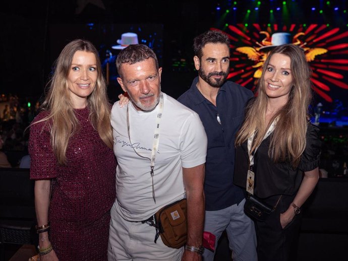 Antonio Banderas celebra el cumpleaños de Nicole Kimpel y su cuñada en Marbella