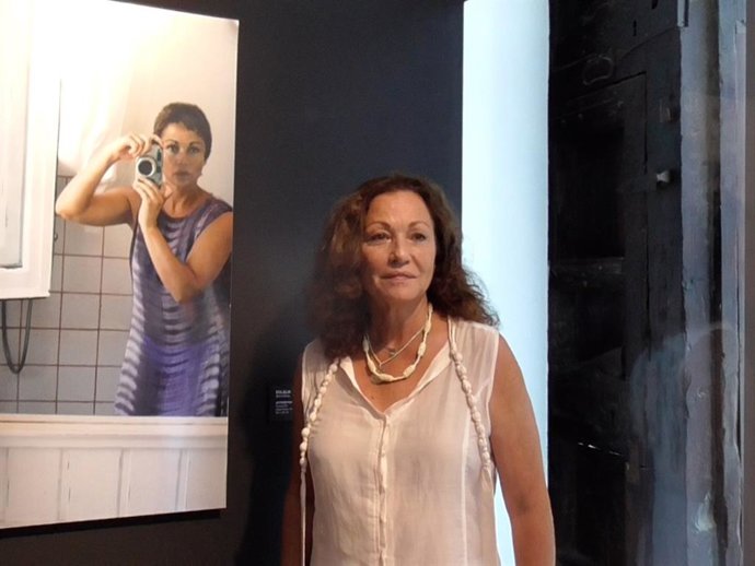 Eulàlia Ramon da un nuevo paso en su carrera artística con una exposición muy personal sobre el paso del tiempo