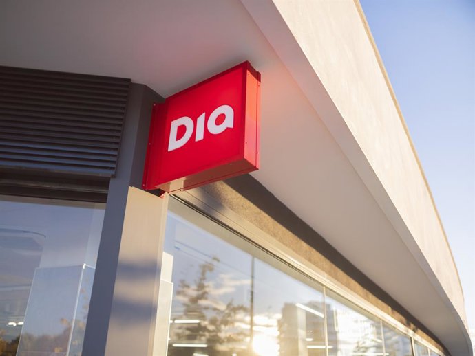 Archivo - Supermercado Dia