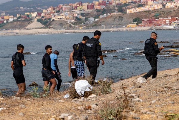 El presidente de Ceuta pide al Gobierno la "emergencia nacional" y "mando único" por la presión migratoria