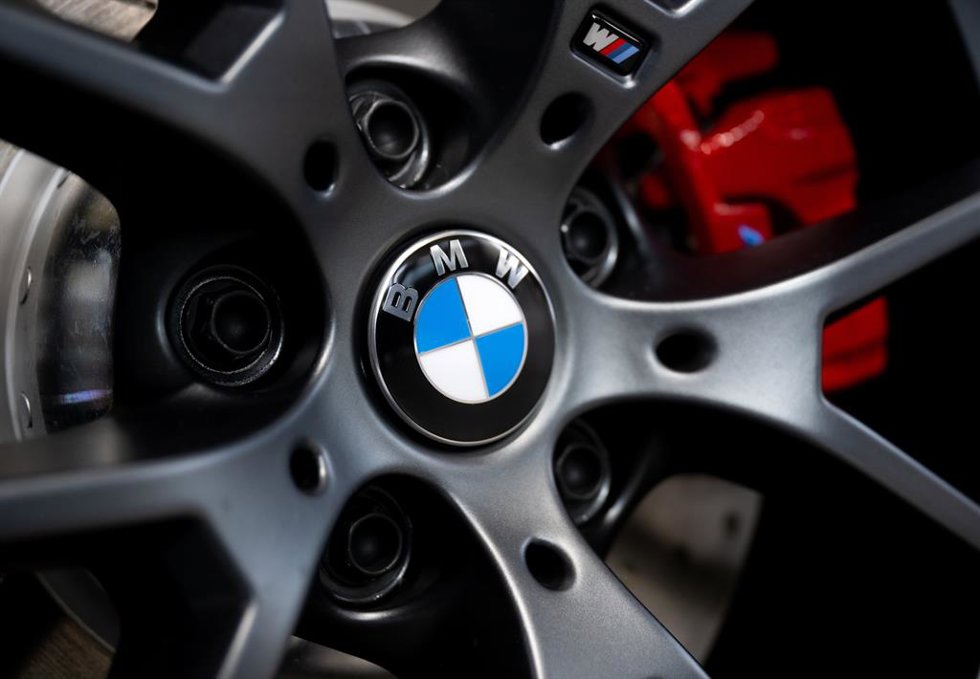 Archivo - BMW Group gana 2.872 millones hasta junio, un 28,5% menos, lastrado por una caída del 20% en China