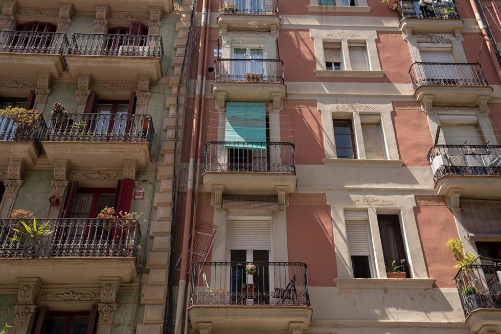 Archivo - El precio trimestral del alquiler se mantiene estable y sube un 2,9% interanual, según Fotocasa.